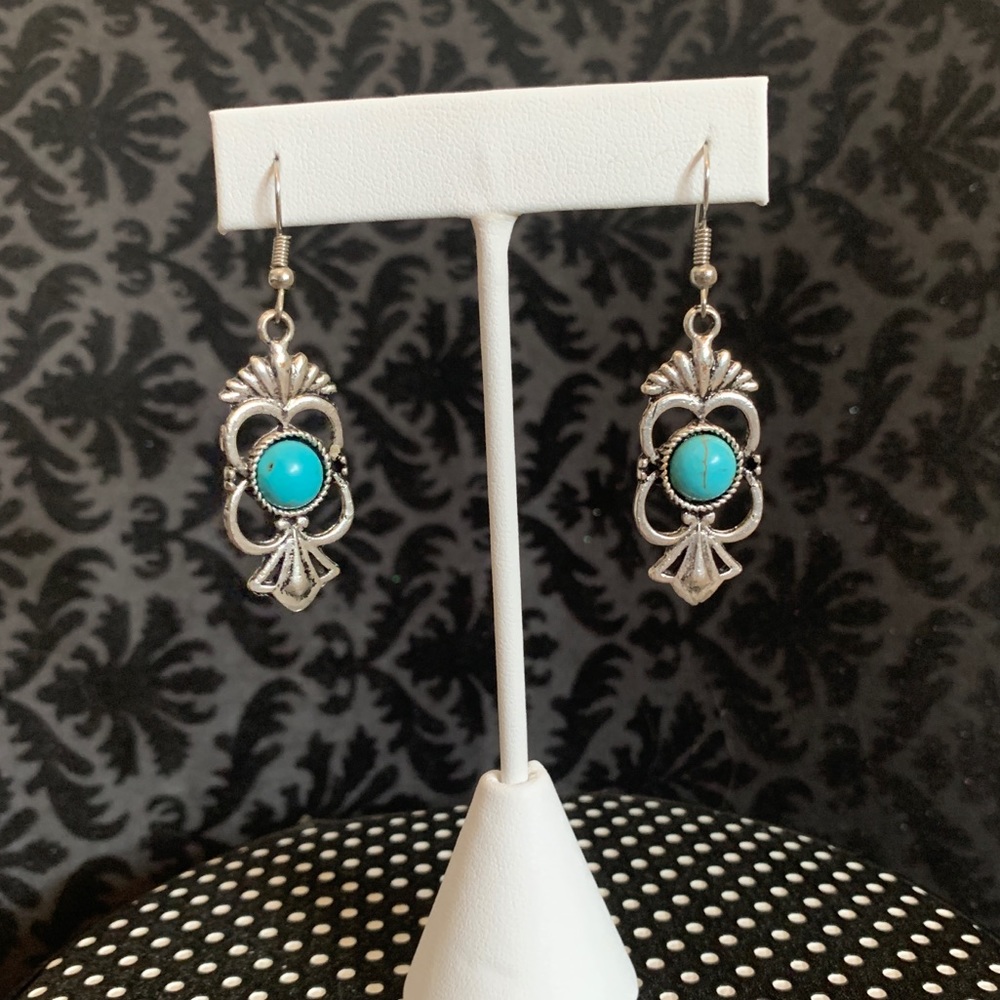 🌟 Turquoise Earrings 🌟